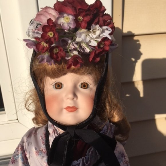 Vintage Porcelain collector dolls by Kenneth B. Shader - Picture 11 of 14